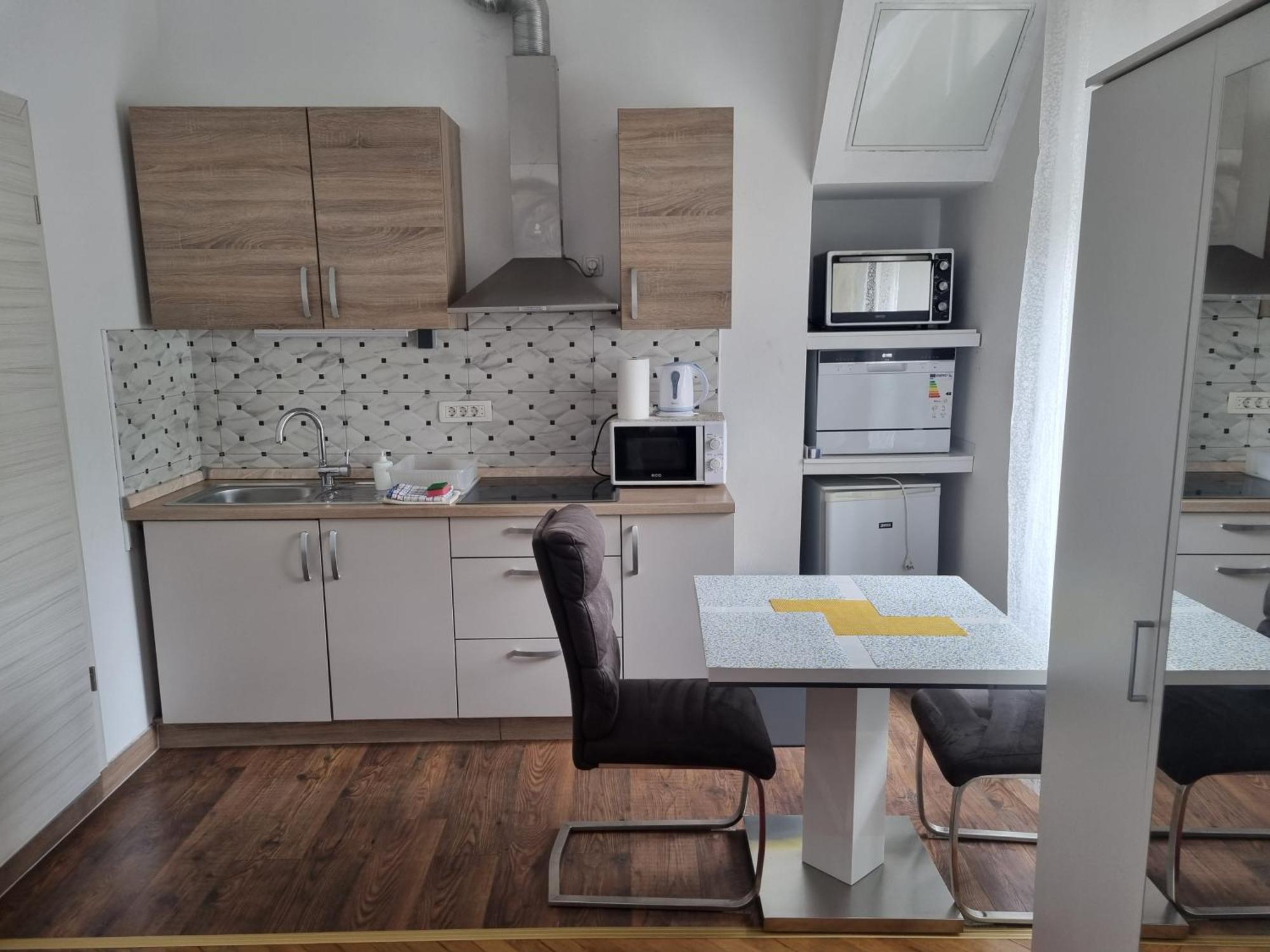 Apartment Fazarinc S Parkiriscem