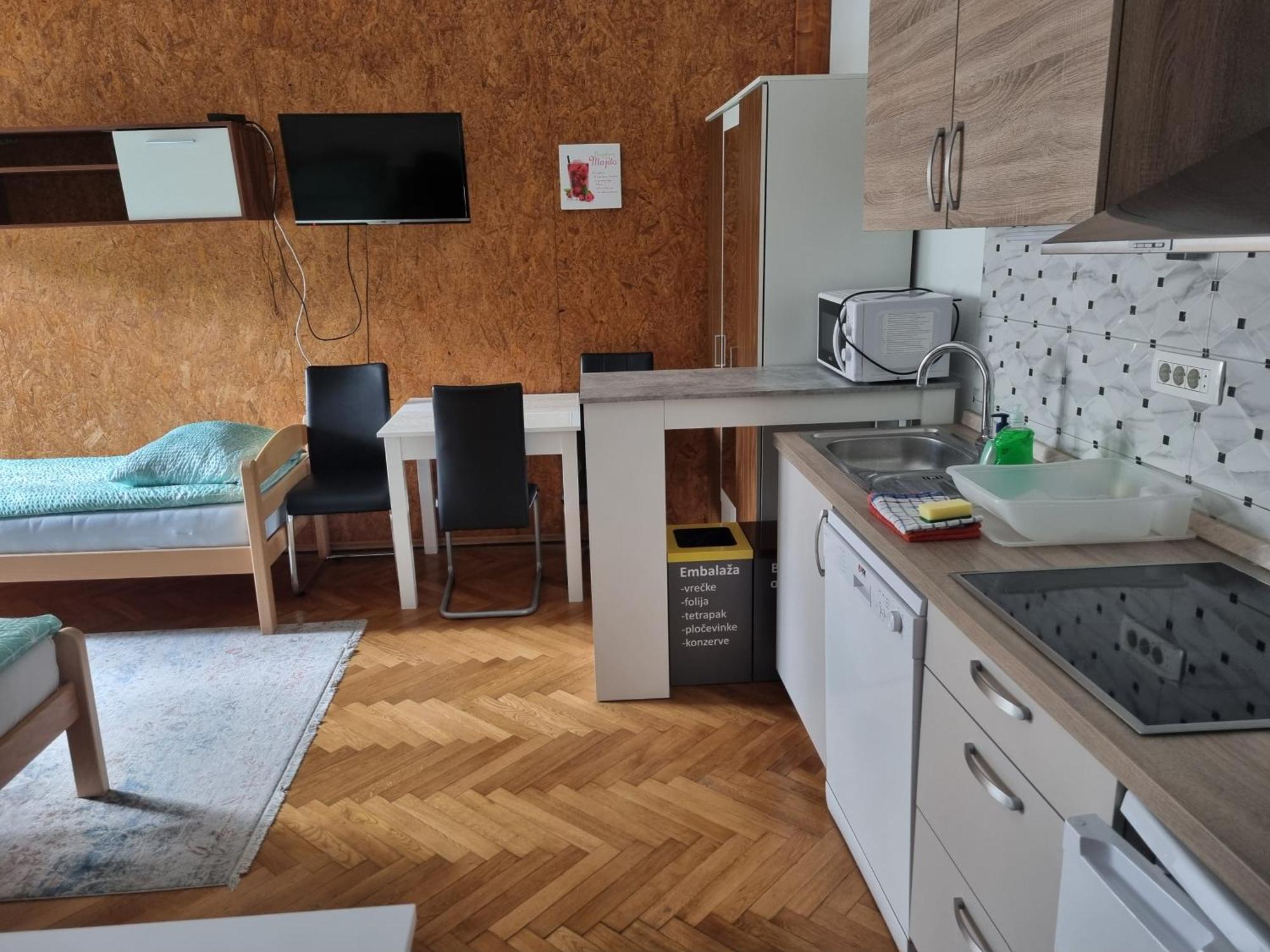 Apartment Fazarinc S Parkiriscem Celje