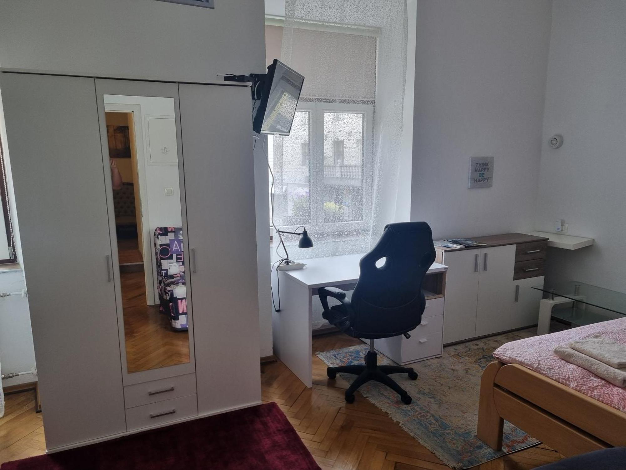 Apartment Fazarinc S Parkiriscem